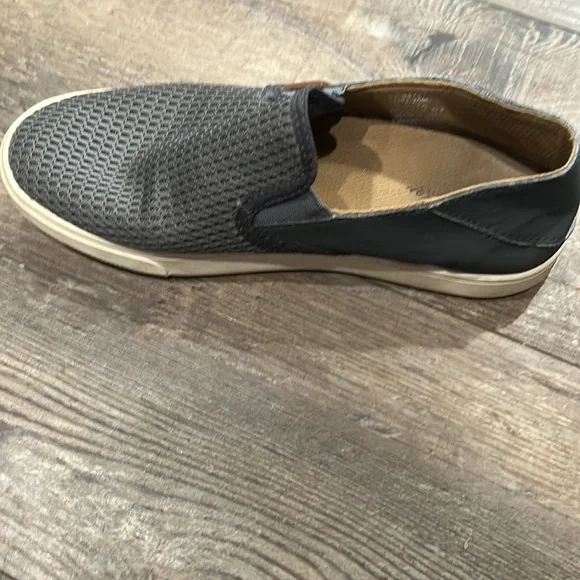 Oulkai Pehuea gray slip on shoes - Picture 5 of 8